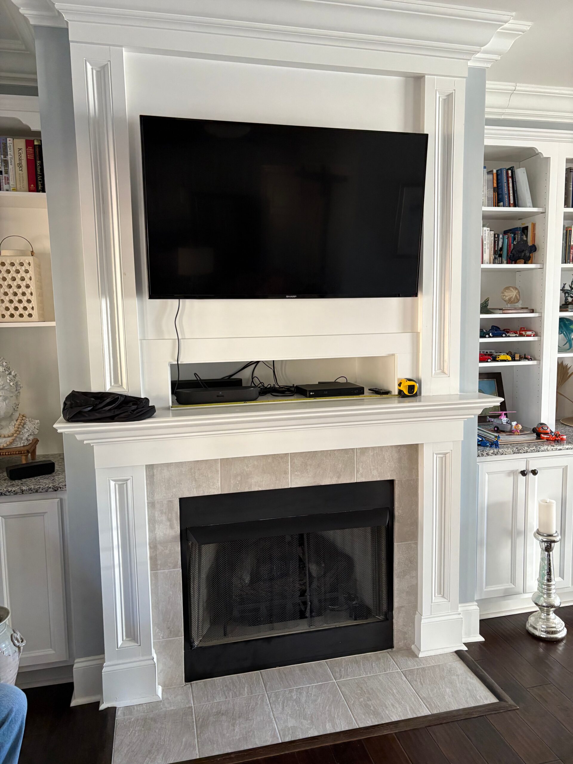 Bob and Kathy Surf City NC Before 2 1 scaled - Wilmington Audio Visual & Lighting in Wilmington, NC